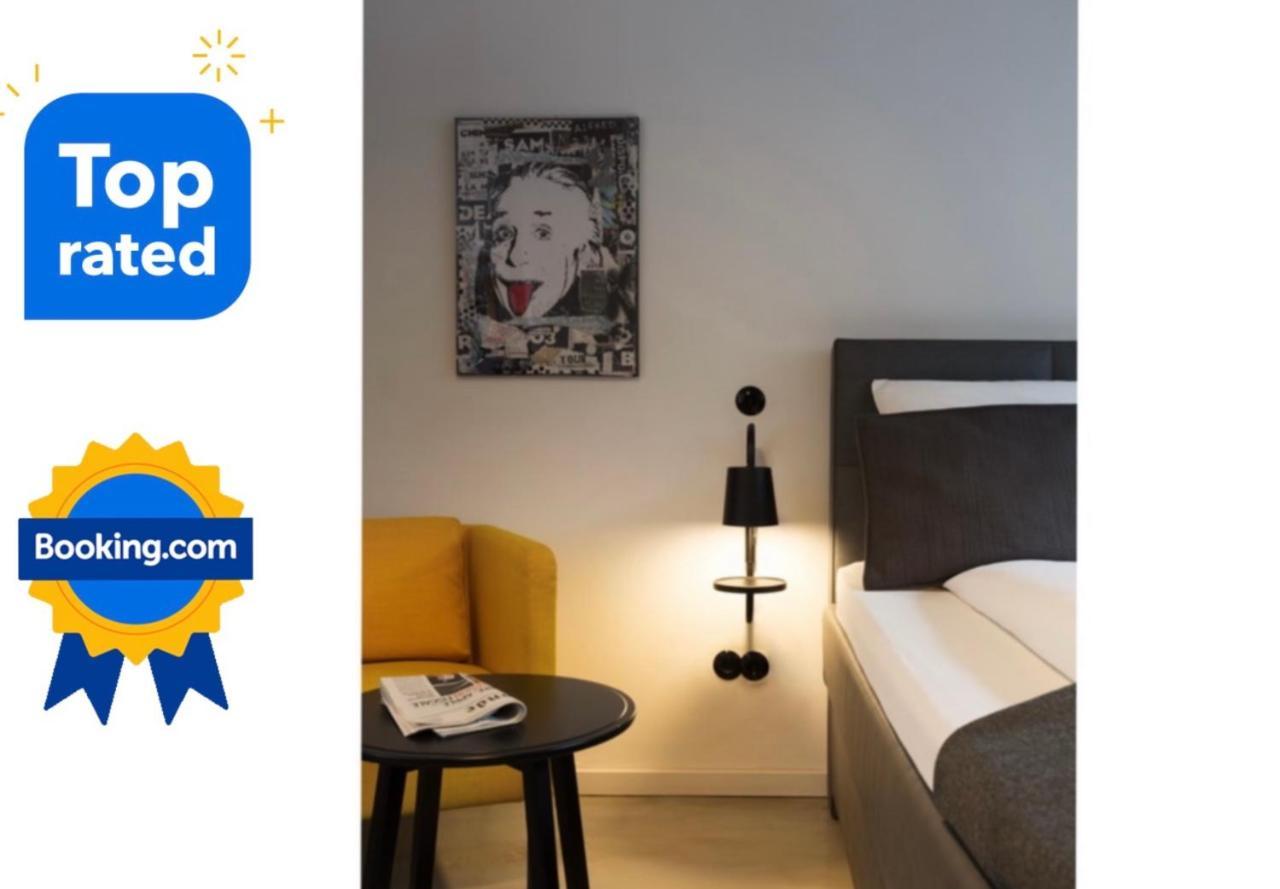 Square Rooms 8 Dusseldorf Ngoại thất bức ảnh