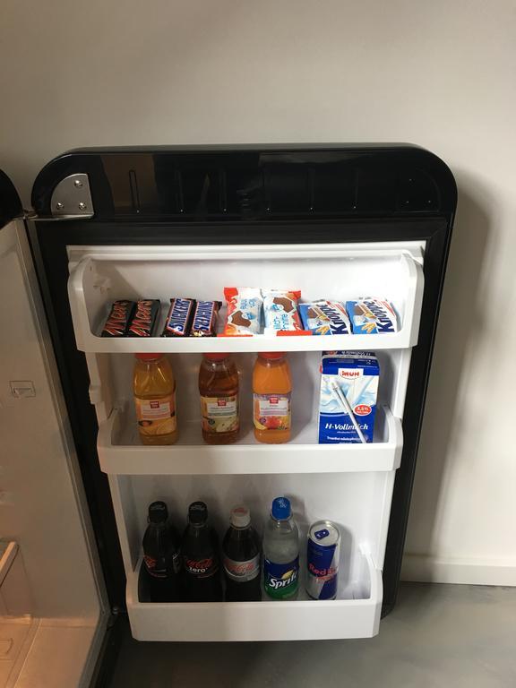 Square Rooms 8 Dusseldorf Phòng bức ảnh