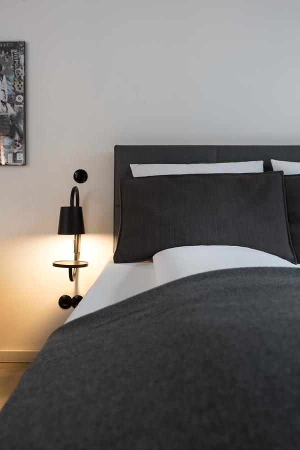 Square Rooms 8 Dusseldorf Ngoại thất bức ảnh